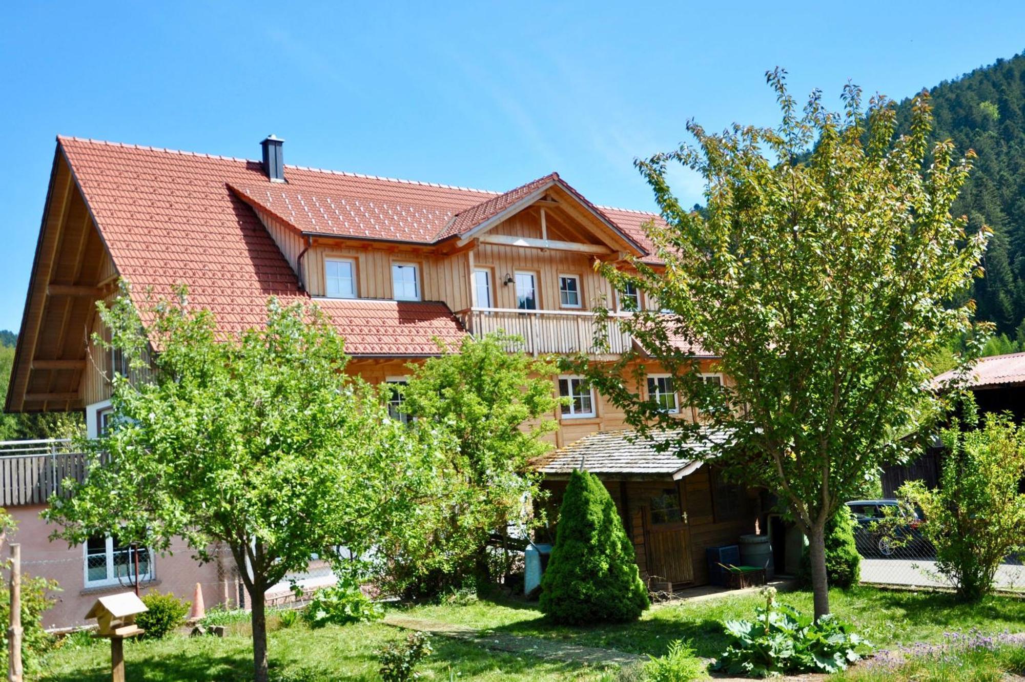 Pension Vogtsmichelhof - Leibgeding Alpirsbach Extérieur photo